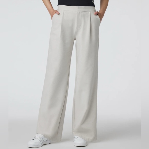 Vuori Elevation trouser Ecru Heather M travel casual wide leg office stretch - Picture 1 of 12